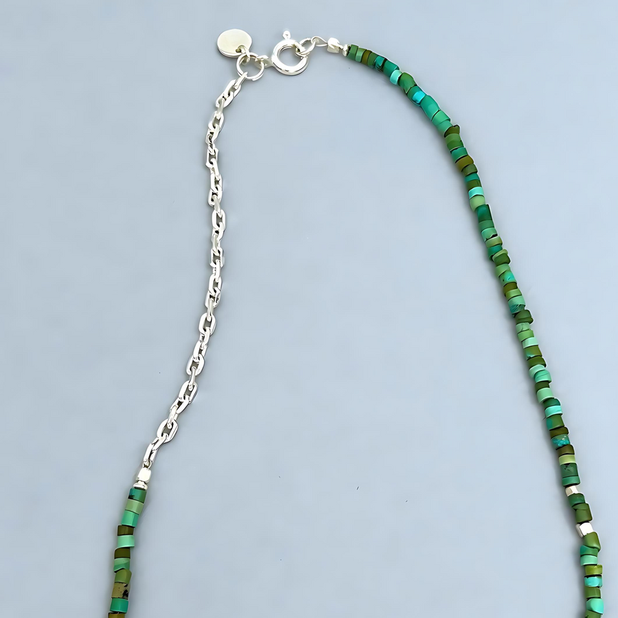 Aqua Necklace_Le BijouBijou_Trendy Necklace, Turquoise and a silver  Chain. Detail Chain.